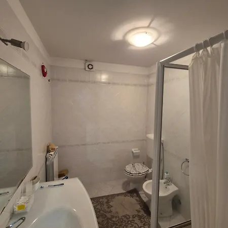 Sogno Di Mezza Estate Rooms E Apartments
